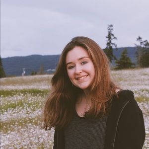 Meet your Posher, Brittney